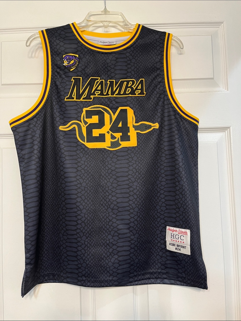 Mamba #24 Black & Gold Boys XL Basketball Jersey Kobe Bryant